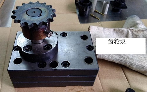 齿轮泵.jpg